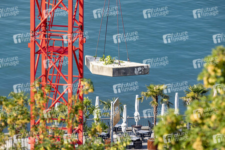 Symbolfoto Kran-Abbau