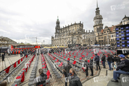 Demonstration 'Ohne uns ist Stille' in Dresden