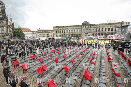 Demonstration 'Ohne uns ist Stille' in Dresden