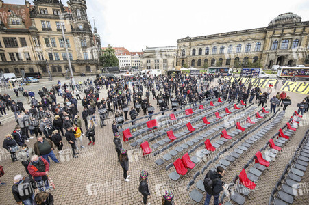 Demonstration 'Ohne uns ist Stille' in Dresden