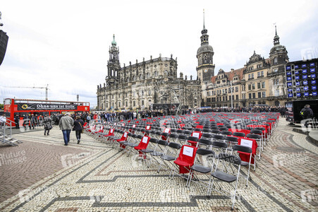 Demonstration 'Ohne uns ist Stille' in Dresden
