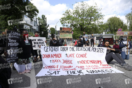 Demonstration 'Justice for Floyd - Stop killing blacks' in Hamburg