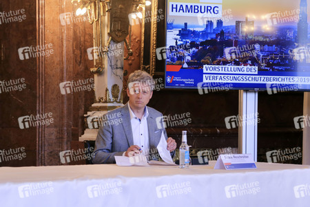 Pressekonferenz zum Hamburger Verfassungsschutzbericht 2019 in Hamburg