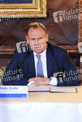 Pressekonferenz zum Hamburger Verfassungsschutzbericht 2019 in Hamburg