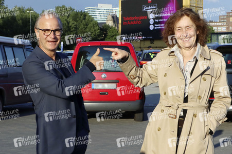 Eröffnung vom Autokino auf dem Heiligengeistfeld in Hamburg