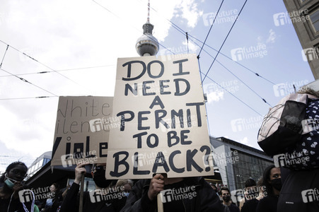 Demonstration 'Silent Demo' in Berlin