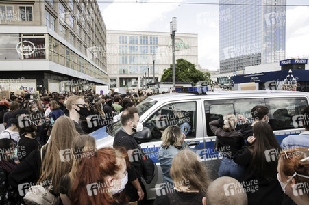 Demonstration 'Silent Demo' in Berlin