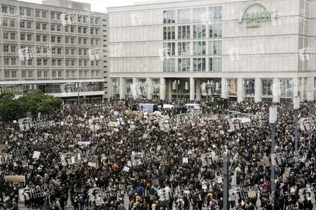 Demonstration 'Silent Demo' in Berlin