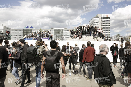 Demonstration 'Silent Demo' in Berlin