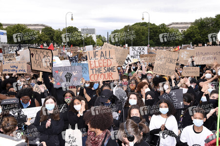 Demonstration 'Silent Protest - Sag Nein zu Rassismus' in München
