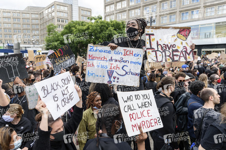 Demonstration 'Silent Demo' in Berlin