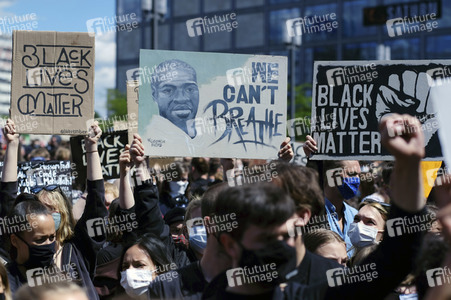 Demonstration 'Silent Demo' in Berlin