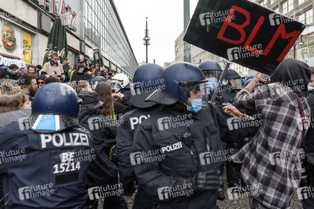 Demonstration 'Silent Demo' in Berlin