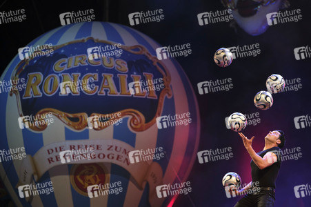 Roncalli's Drive-In-Show Live in Hannover