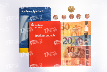 Symbolfoto Sparbuch