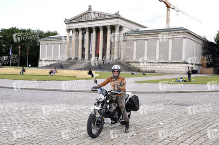 Fototermin mit John Friedmann in München
