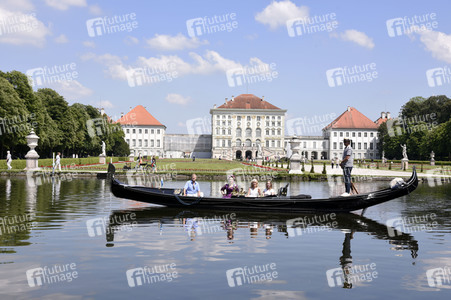 Gondelfahrt mit Prominenten in München