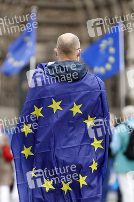 'Pulse of Europe' Demonstration in Köln