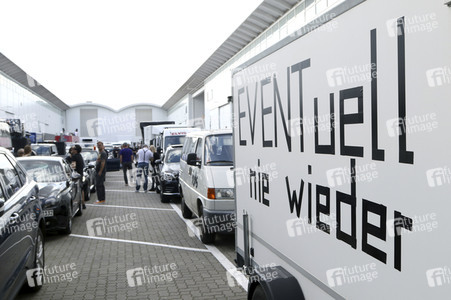 Autokorso unter dem Motto 'EVENTuell nie wieder' in Hamburg