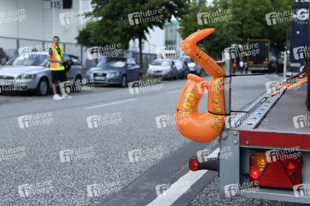 Autokorso unter dem Motto 'EVENTuell nie wieder' in Hamburg