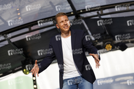 Autokino-Show mit Tobias Beck in Bonn