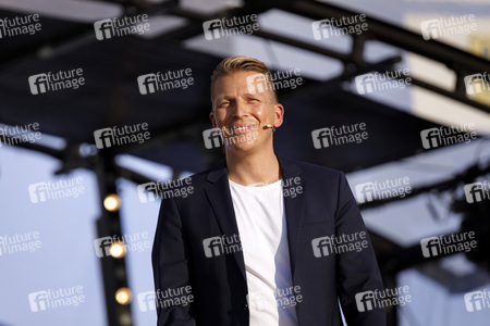 Autokino-Show mit Tobias Beck in Bonn