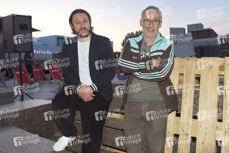 Open-Air-Kinopremiere 'Die Känguru-Chroniken Reloaded 3D' in Berlin