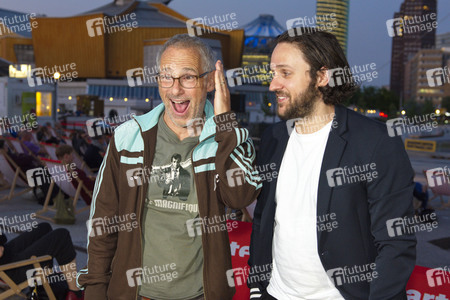 Open-Air-Kinopremiere 'Die Känguru-Chroniken Reloaded 3D' in Berlin