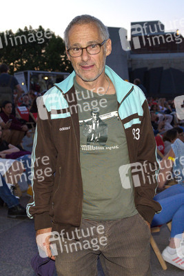 Open-Air-Kinopremiere 'Die Känguru-Chroniken Reloaded 3D' in Berlin
