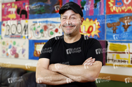 Spendenscheck-Übergabe an die Arche Köln