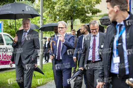 Pressetermin bei der Innenministerkonferenz 2020 in Erfurt