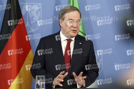 Pressestatement von Armin Laschet in Düsseldorf