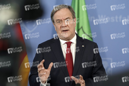 Pressestatement von Armin Laschet in Düsseldorf