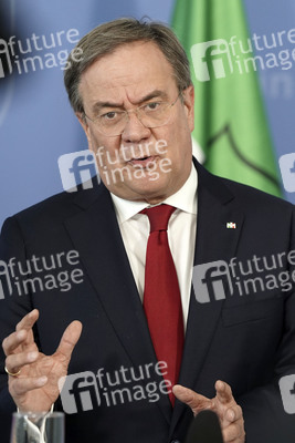 Pressestatement von Armin Laschet in Düsseldorf