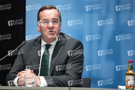 Pressekonferenz zur Innenministerkonferenz Thüringen 2020 in Erfurt