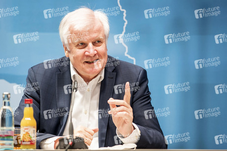 Pressekonferenz zur Innenministerkonferenz Thüringen 2020 in Erfurt