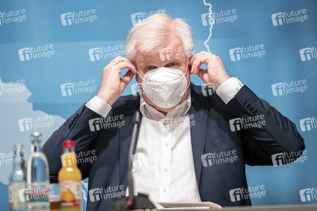 Pressekonferenz zur Innenministerkonferenz Thüringen 2020 in Erfurt