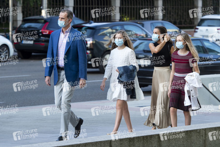 Royals besuchen die Flamenco-Show 'Fandango Avenue' in Madrid