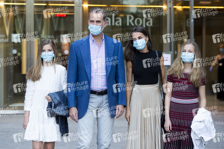 Royals besuchen die Flamenco-Show 'Fandango Avenue' in Madrid