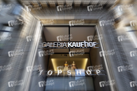 Symbolfoto Galeria Karstadt Kaufhof