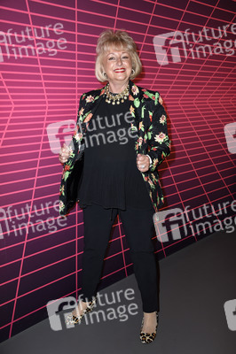 Julian F.M. Stoeckel & Friends im Selfie-Museum The Wow Gallery in Berlin