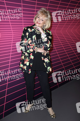 Julian F.M. Stoeckel & Friends im Selfie-Museum The Wow Gallery in Berlin