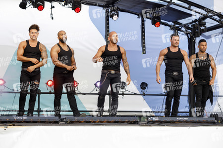 Autokino-Show mit den Sixx Paxx in Bonn