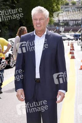 Dieter Reiter eröffnet erste Pop-up Bike-Lane in München