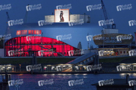 Aktion 'Night of Light' in Hamburg