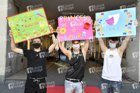 Zieleinlauf der Aktion '750 Kulturkilometer' in Berlin