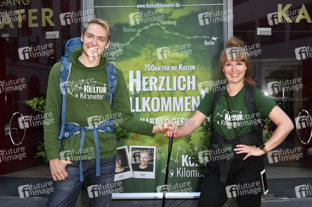 Zieleinlauf der Aktion '750 Kulturkilometer' in Berlin