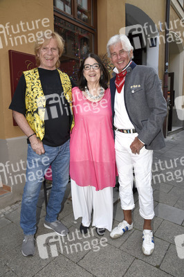 Wiedereröffnung des Café Marimba in München