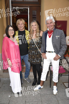 Wiedereröffnung des Café Marimba in München
