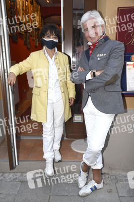 Wiedereröffnung des Café Marimba in München